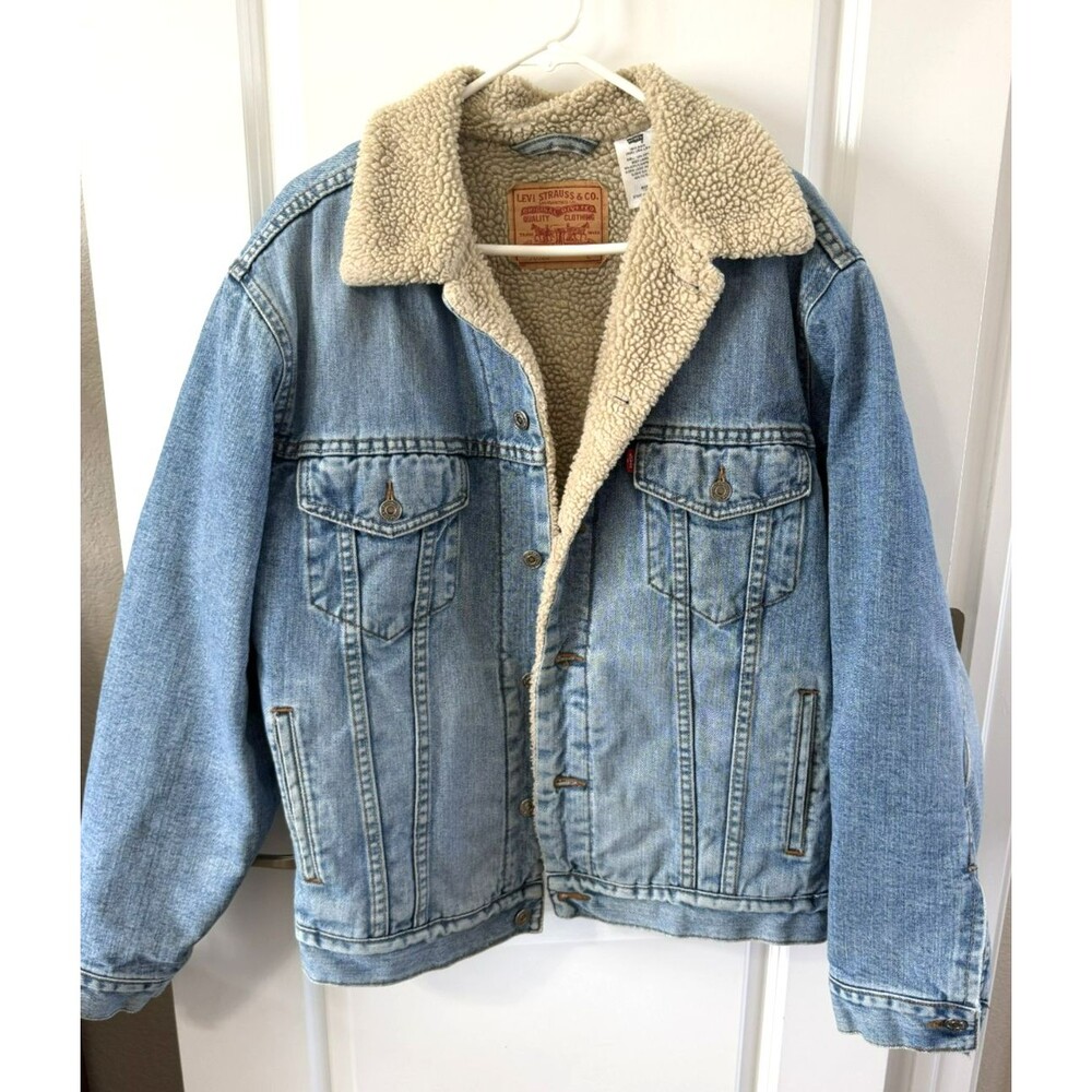 Vintage Levi's Men's Relaxed Fit Sherpa Lined Blue Denim Jacket, Size L 70520